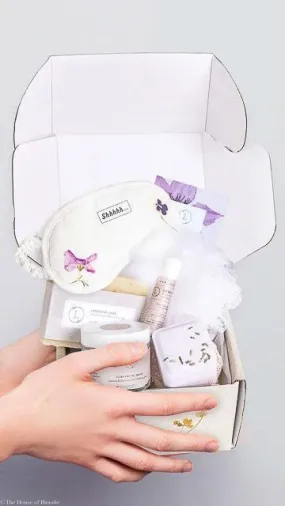 Lavender Spa & Beauty Gift Set - 6 Products in box